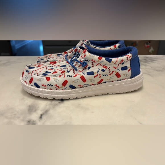 Patriotic hey dude shoes - Picture 2 of 3
